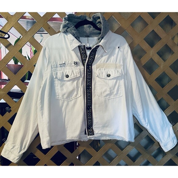 FREE PEOPLE Weekend Wanderer Wht Chambray Distressed Embroidered Hoodie Jacket L - Picture 1 of 8
